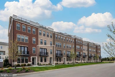 /international/us/20867-murry-falls-terrace-ashburn-va-110105238464/