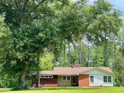 /international/us/3555-state-highway-87-s-hemphill-tx-110108024718/