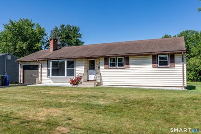 /international/us/17-school-house-road-newington-ct-110109069124/