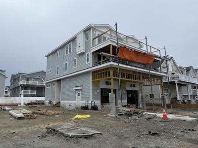 /international/us/100-60th-street-sea-isle-city-nj-110107635741/