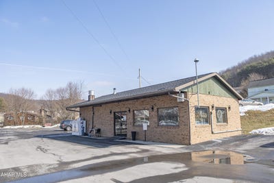/international/us/1707-philadelphia-avenue-northern-cambria-pa-110106074286/