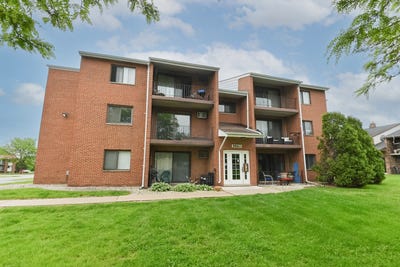 /international/us/9860-153rd-street-orland-park-il-110108295231/