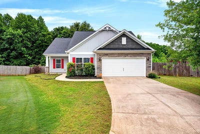 /international/us/368-yukon-drive-lyman-sc-110108078820/