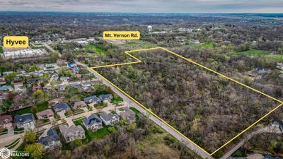 /international/us/1310-se-42nd-street-cedar-rapids-ia-110099166785/