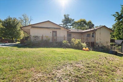 /international/us/4610-n-annhurst-drive-bloomington-in-110120465591/
