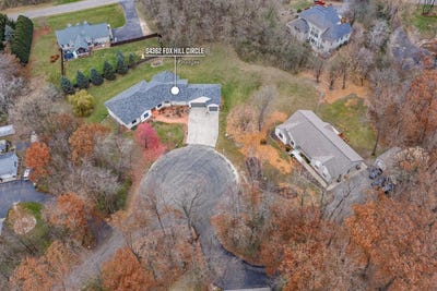 /international/us/s4362-fox-hill-circle-baraboo-wi-110108169824/