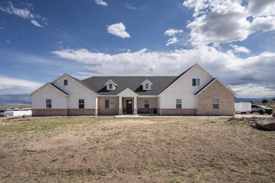 /international/us/7015-w-1300-n-cedar-city-ut-110108279464/