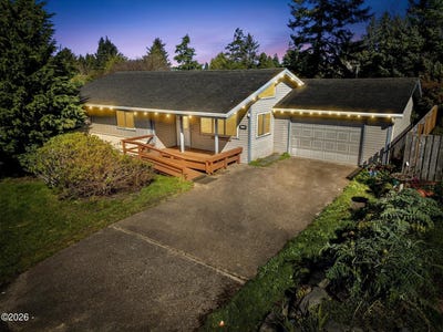 /international/us/170-se-salmon-street-waldport-or-110106819108/