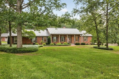 /international/us/8798-centerville-rd-bridgewater-va-110110321465/