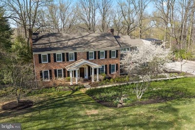 /international/us/11-foxchase-road-malvern-pa-110107553214/
