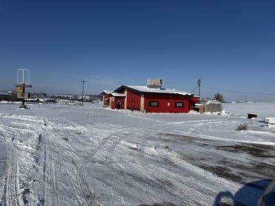 /international/us/202-w-business-highway-30-toledo-ia-110104153843/