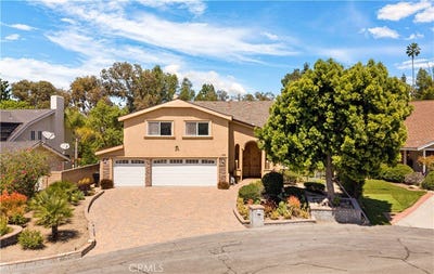 /international/us/370-s-yorkshire-anaheim-ca-110108062697/