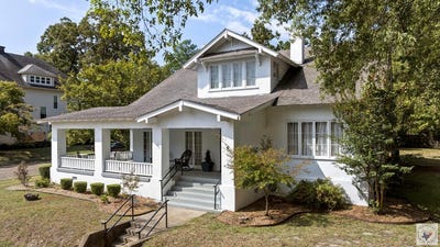 /international/us/1409-pecan-st-texarkana-ar-110110337997/