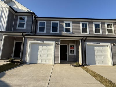 /international/us/1303-newbern-drive-grovetown-ga-110107928833/