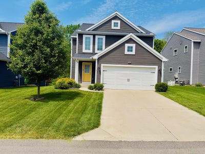 /international/us/1353-highland-hill-lowell-mi-110120409316/