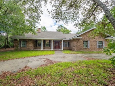 /international/us/805-littlefield-street-jesup-ga-110099197541/