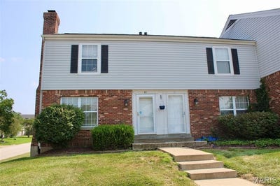 /international/us/85-woodlake-court-lake-st-louis-mo-110101037014/