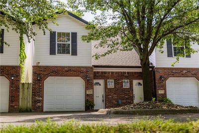 /international/us/908-s-wood-avenue-fayetteville-ar-110107407898/