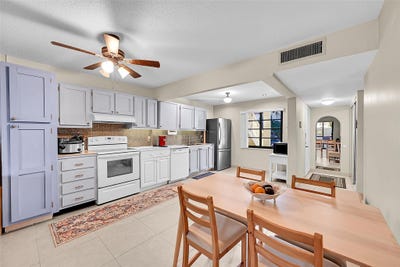 /international/us/138-s-cypress-road-pompano-beach-fl-110106455906/