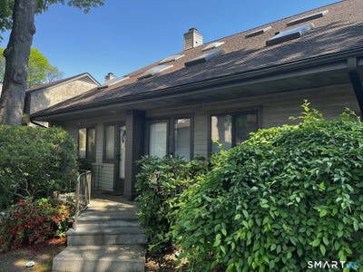 /international/us/2289-bedford-street-stamford-ct-110108411744/