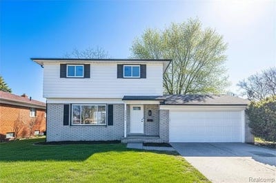 /international/us/22640-cedar-court-hazel-park-mi-110107681885/
