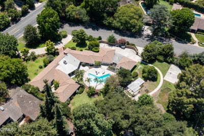 /international/us/3505-east-california-boulevard-pasadena-ca-110100838739/