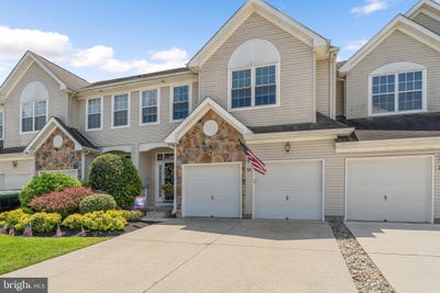 /international/us/30-spyglass-westampton-nj-110105726165/