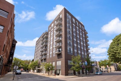/international/us/1546-n-orleans-street-chicago-il-110108583119/