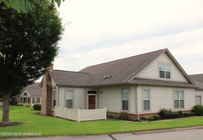 /international/us/8817-parkview-oaks-circle-olive-branch-ms-110108913619/