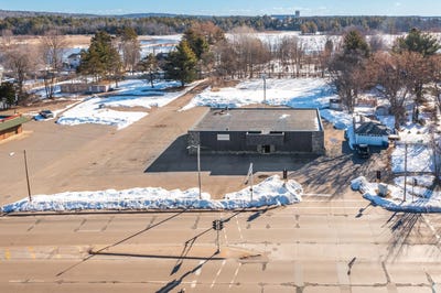 /international/us/861-grand-avenue-schofield-wi-110106668682/