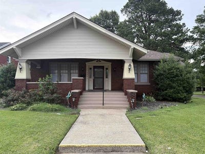 /international/us/2031-frederica-owensboro-ky-110108536982/