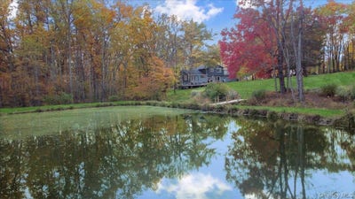 /international/us/232-s-smith-road-lagrangeville-ny-110107377325/