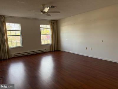 /international/us/492-delair-road-monroe-nj-110098989735/