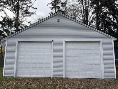 /international/us/16-18-hough-street-dover-nh-110103420522/