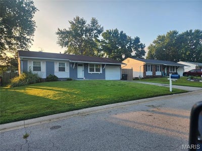 /international/us/3075-abbey-street-st-charles-mo-110119959703/