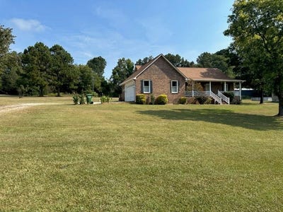 /international/us/110-hughes-rd-greenwood-sc-110095895712/