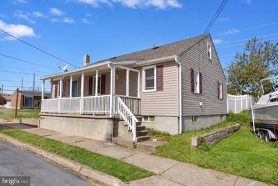 /international/us/163-state-street-middletown-pa-110120425917/