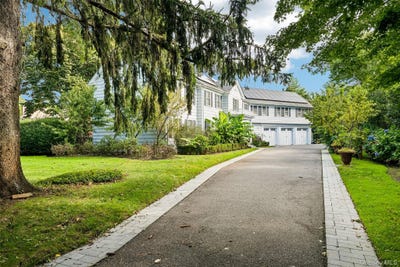 /international/us/1325-harbor-road-hewlett-harbor-ny-110120153193/