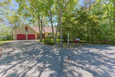 /international/us/149-island-view-lane-south-chatham-ma-110108573383/