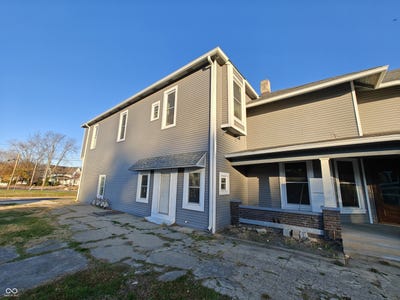 /international/us/392-1-w-broadway-street-shelbyville-in-110106614392/