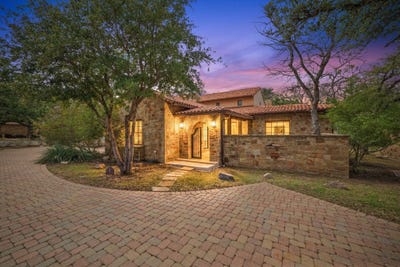 /international/us/145-la-serena-loop-horseshoe-bay-tx-110106318750/