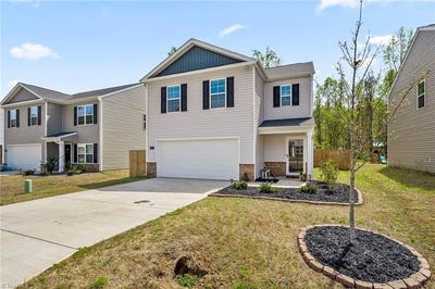 /international/us/166-carriage-cove-circle-mocksville-nc-110107309717/