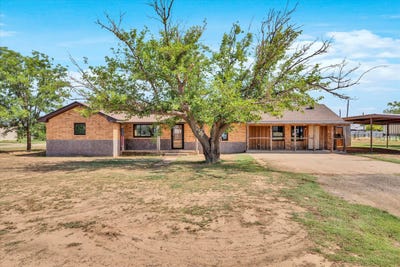 /international/us/104-6th-street-whitharral-tx-110100389242/