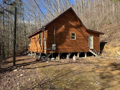 /international/us/575-wells-fork-rd-viper-ky-110104998030/