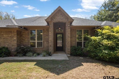 /international/us/13921-w-fm-1798-henderson-tx-110110342851/