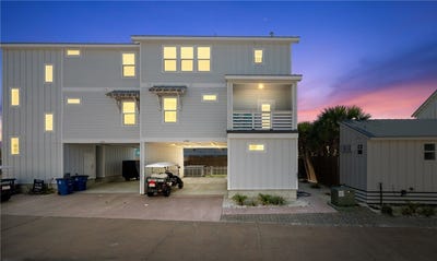 /international/us/3087-s-11th-street-port-aransas-tx-110103071202/