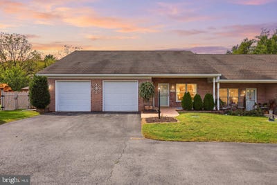 /international/us/10736-bower-avenue-williamsport-md-110120454053/