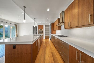 /international/us/12468-osprey-lane-playa-vista-ca-110109634922/