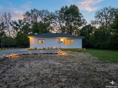 /international/us/450-1st-avenue-ypsilanti-mi-110108427708/