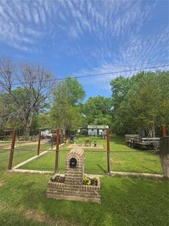 /international/us/134-grissom-drive-gun-barrel-city-tx-110107955229/